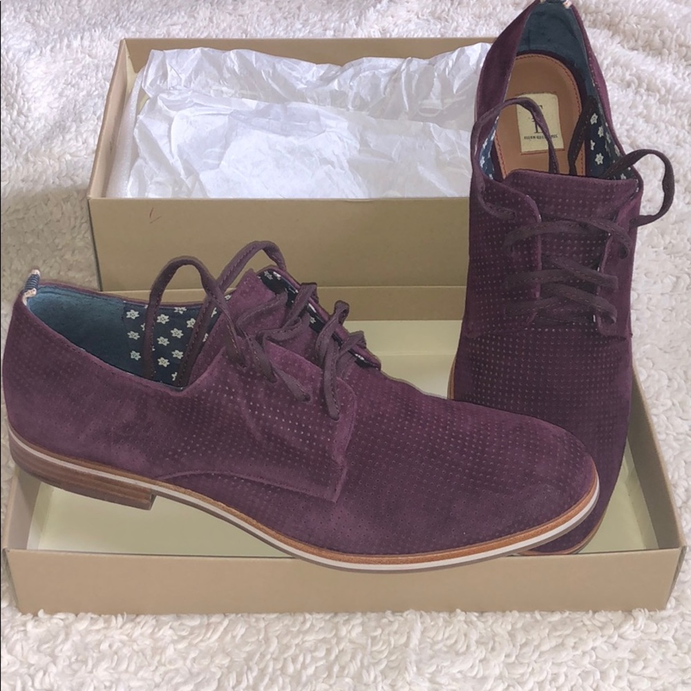 ED by Ellen Degeneres lace up loafers.